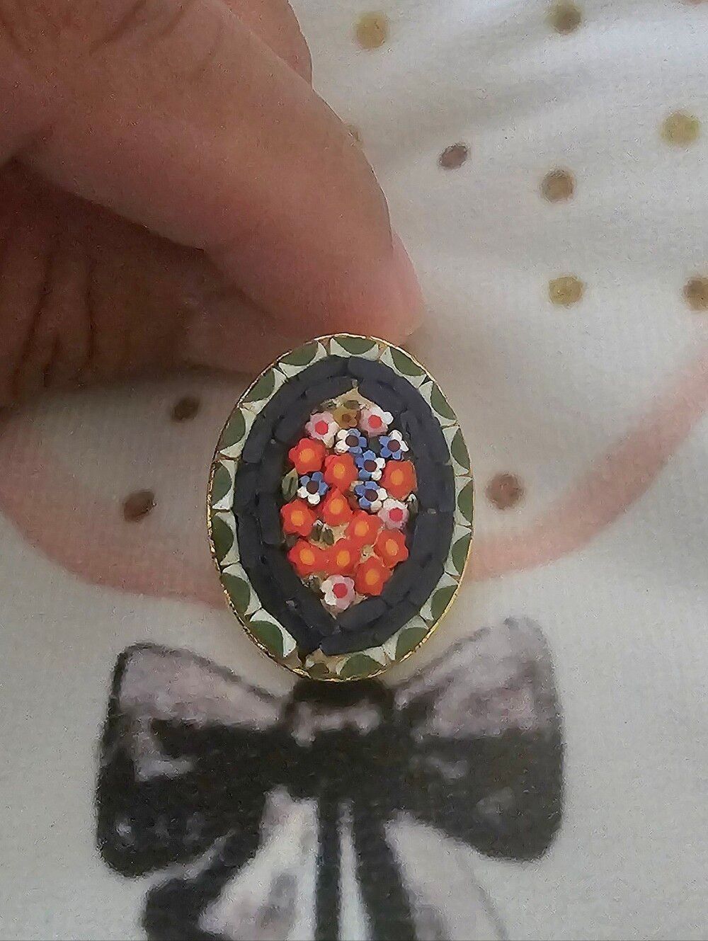 Vintage Floral Micro Mosaic Oval Ring - Black and Orange - Picture 1 of 4